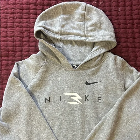 Bundle 3! Used Winter Sweaters only!! Vans and Nike! Please look at pictures!! - Picture 6 of 12